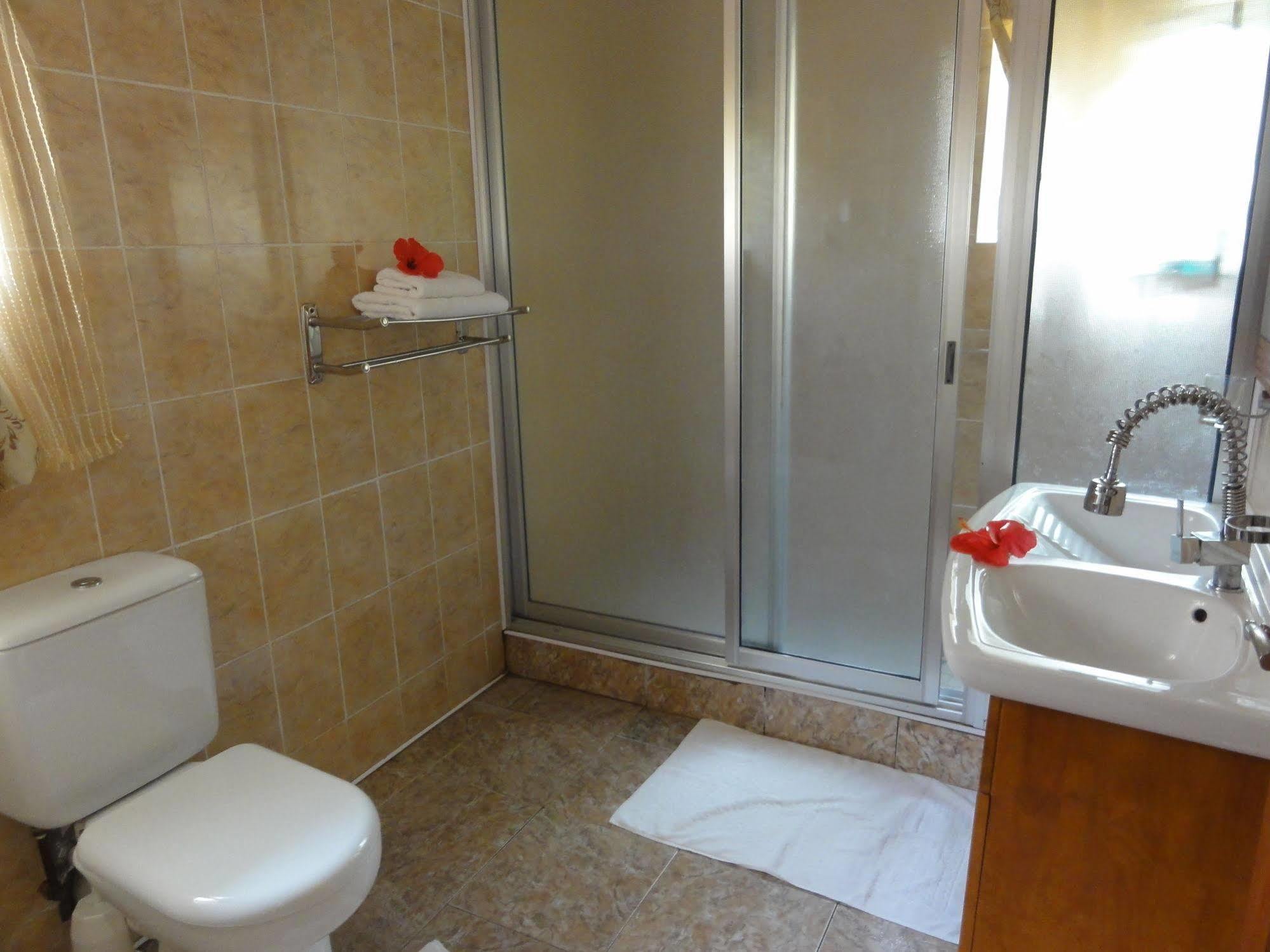 לה דיג Rising Sun Guest House מראה חיצוני תמונה